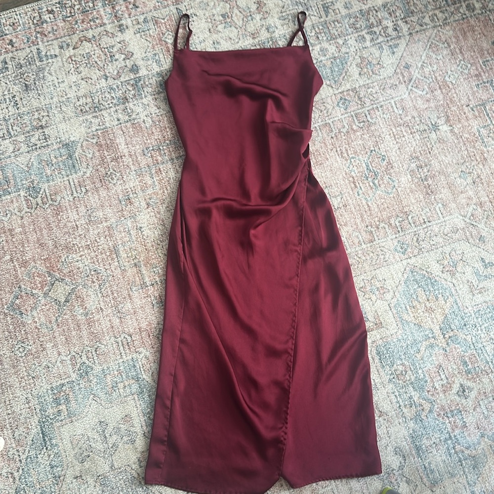 Small dark red midi dress by Re:named